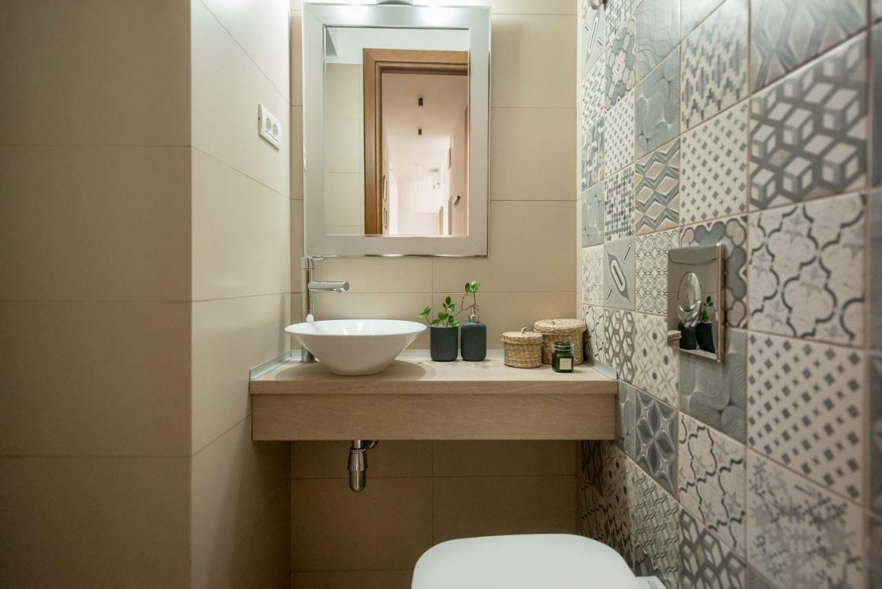 Best Location Old Town - New Studio Bucarest Esterno foto
